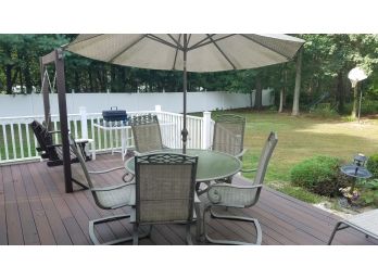 Outdoor Aluminum Table With 5 Chairs And Umbrells