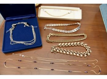 Vintage Chokers, Necklaces And Bracelets