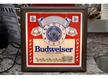 Vintage Budweiser Clydesdale Light Up Wall Clock With Pull Chain