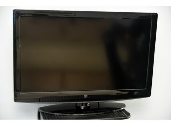 32' Flat Screen TV