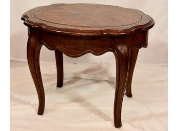 Oval Side Table 28'x22'x21'