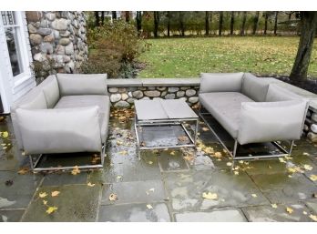 Gloster Outdoor Seating Area With Coffee Table Retail $4000