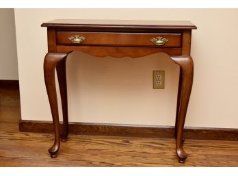 Bombay Furniture Co. Queen Anne Style Mahogany Console Table