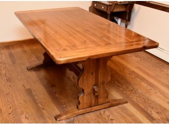 Mid Century Young Hinkle Pine Dining Room Table With 2 Leaves