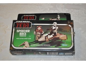 Star Wars Kenner 1983 Return Of The Jedi Speeder Bike Vehicle Toy With BOX