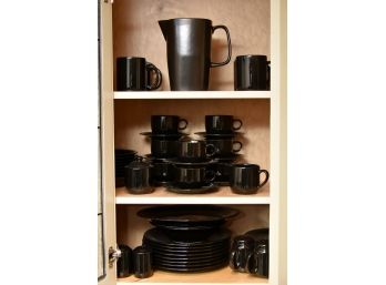 Kitchen Cabinet 4 Black Stoneware Dish Set