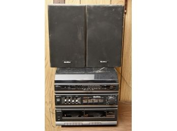 Vintage Quazar Stereo With Speakers