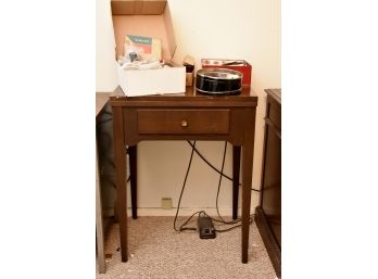 Sewing Machine Table With Accessories