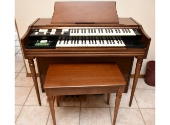 Vintage Wurlitzer Organ With Bench And Sheet Music-tested And Working
