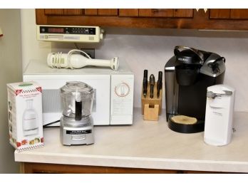 Assortment Of Kitchen Appliances