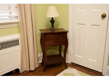 Vintage Petite Walnut Side Table With Lamp 18 X 14 X 28