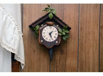 Vintage Cuckoo Clock - For Restoration