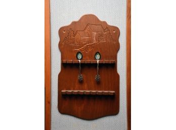 Pine Collector Spoon Rack With 2 Enamel Face Spoons