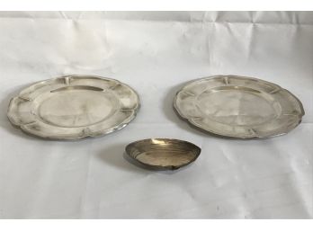 Antique Wallace 393 Sterling Silver Clam Shell Dish  With 2 Mexican Sterling 7' Plates