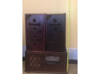 Vintage Wood Cabinet Stromberg Carlson Radio And Speakers