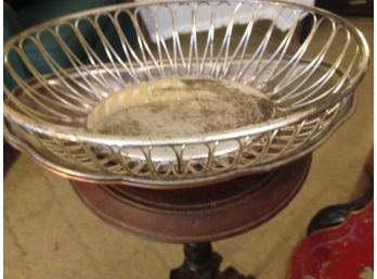 13' Wire Silver Serving Tray