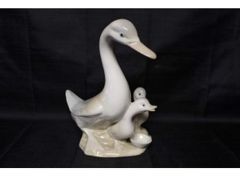 Porceval Large Geese Figurine