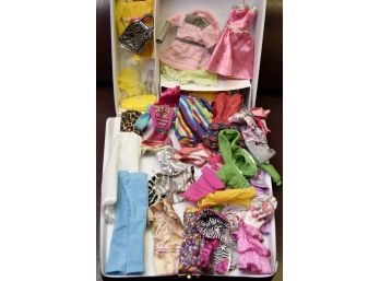 Vintage Barbie Clothing And Case