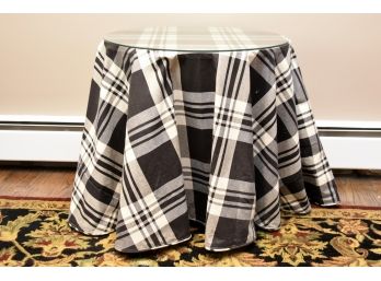 Round Side Table With Glass Top And Table Cloth 24 X 24