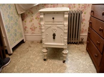 Vintage White Painted End Table With Wheels 13 X 19 X 27