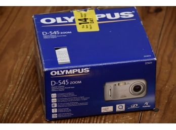 Olympus D545 Digital Camera