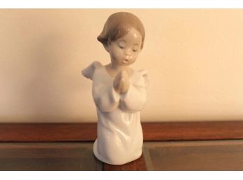 Angel Praying Lladro #4538