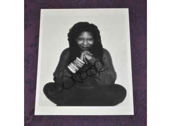 Whoopi Goldberg Autographed 8x10 Photo
