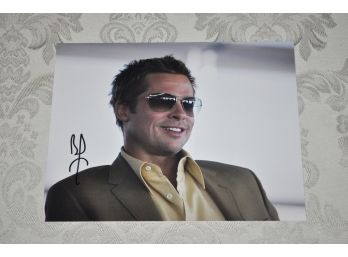 Brad Pitt Autographed 8x10 Photo