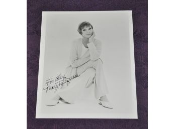 Mary Tyler Moore Autographed 8x10 Photo