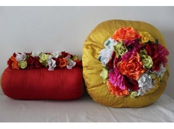 Decorative Flower Pillow Lot 1