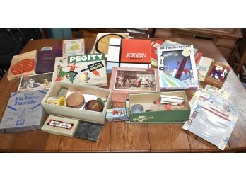 Assortment Of Vintage Games Lot 1