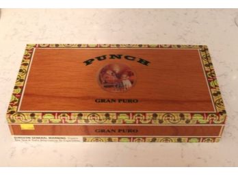 Punch Honduras Cigar Box