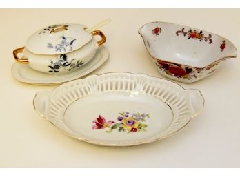 Assortment Of Vintage Porcelain Items