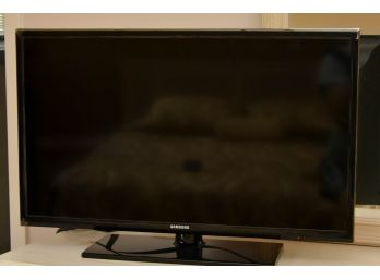 Samsung 32' Flat Screen Television