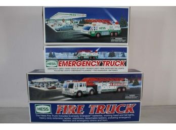 Hess 1996 & 2000 Firetruck Lot