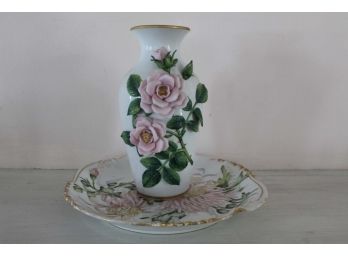 Gold Trim Floral Design Vase & Plate