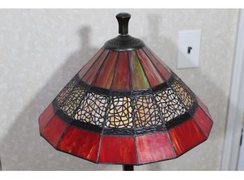 Red Tiffany Style Table Lamp W/ Pull Chain