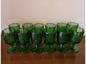 12 Emerald Green Vintage Goblets