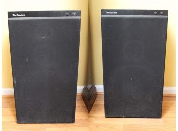 Pair Of Technics SB-K40 Three Way Speakers