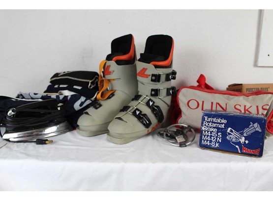 Men's Ski Boots Size 8-8 1/2 & Repair Kit