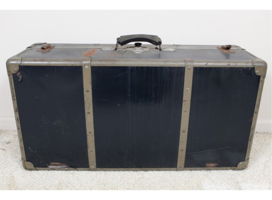 Vintage Shwayder Bros Luggage Suitcase     32W X 16D X 11H