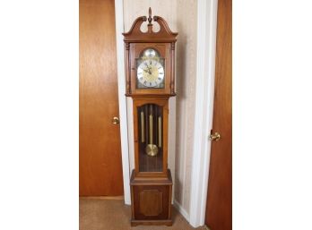 Amazing Ridgeway Tempus Fugit  Grandmother Clock     15W X 10D X 72H  (Item Upstairs, Bring Help To Remove)