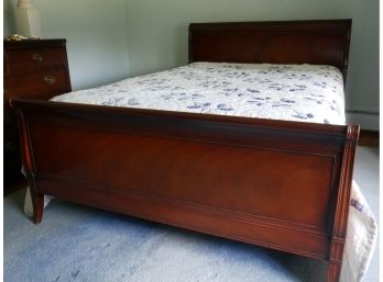 Drexal Mahogany Wood Framed Bed 2