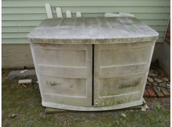 Horizontal Storage Shed Perfect For Garbage Can Storage 40 X 56 X 39