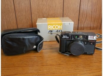 Vintage Ricoh AF-40 Camera With Case And Accessories