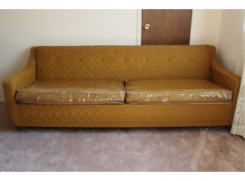 Vintage Sofa With Pull Out Queen Bed