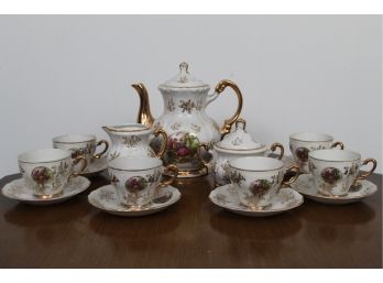 Royal Sealy Tea Set