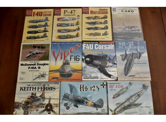 11 Vintage Aircraft Magazines In Plastic Sleeves Lot 158