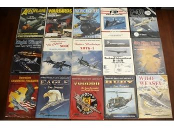 15 Vintage Aircraft Magazines In Plastic Sleeves Lot 161