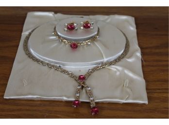 Matching Necklace, Bracelet & Earrings